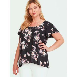 CLEARANCE SALE NWT Torrid Black Floral Hi-Lo Hem Georgette Top 0X